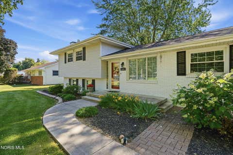 Tiny photo for 1106 Cherry Lane, Findlay, OH 45840 (MLS # 10009329)