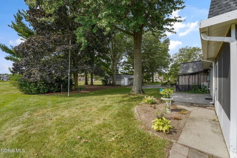 Tiny photo for 6925 Fenwyck Road, Maumee, OH 43537 (MLS # 10013613)