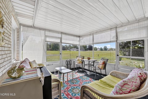 Tiny photo for 6925 Fenwyck Road, Maumee, OH 43537 (MLS # 10013613)