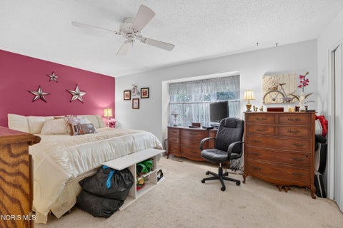 Tiny photo for 6925 Fenwyck Road, Maumee, OH 43537 (MLS # 10013613)