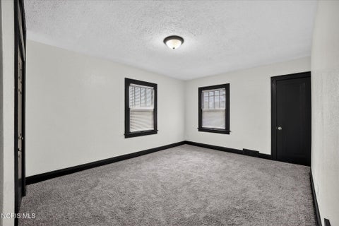 Tiny photo for 1515 Royalton Road, Toledo, OH 43612 (MLS # 10011730)