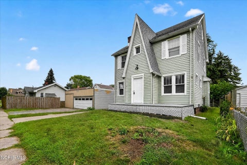 Tiny photo for 1515 Royalton Road, Toledo, OH 43612 (MLS # 10011730)