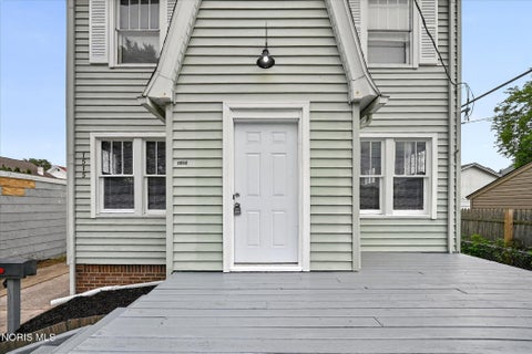 Tiny photo for 1515 Royalton Road, Toledo, OH 43612 (MLS # 10011730)