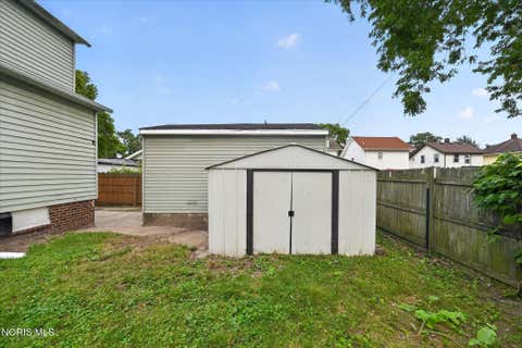 Tiny photo for 1515 Royalton Road, Toledo, OH 43612 (MLS # 10011730)
