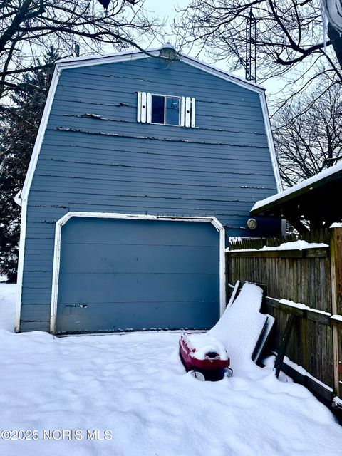 Tiny photo for 1003 Davidson Street, Defiance, OH 43512 (MLS # 10002195)