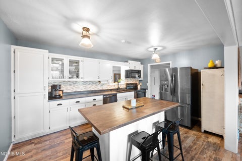 Tiny photo for 2741 Lyceum Place, Toledo, OH 43613 (MLS # 10013774)