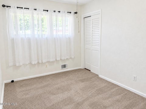 Tiny photo for 2741 Lyceum Place, Toledo, OH 43613 (MLS # 10013774)