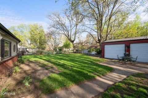Tiny photo for 2741 Lyceum Place, Toledo, OH 43613 (MLS # 10013774)