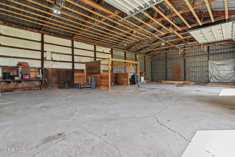 Tiny photo for 6612 Holcomb Road, Pemberville, OH 43450 (MLS # 10007818)