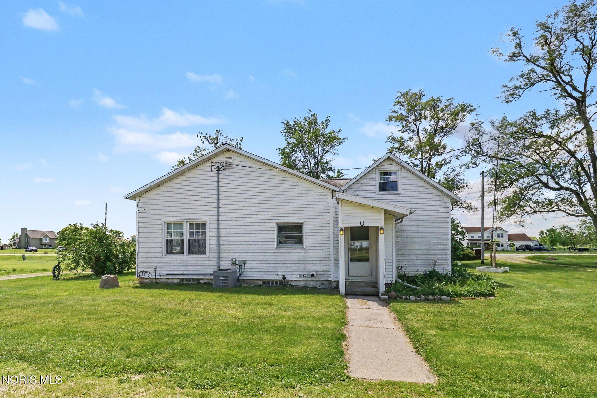 6612 Holcomb Road