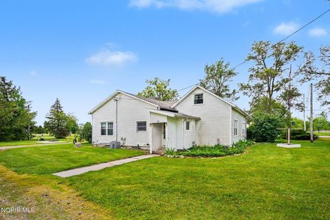 Tiny photo for 6612 Holcomb Road, Pemberville, OH 43450 (MLS # 10007818)