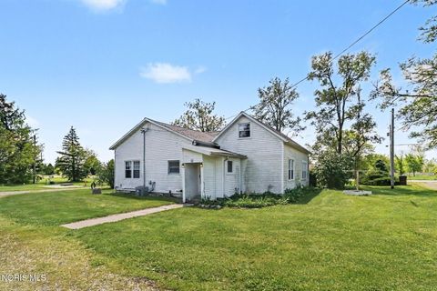 Tiny photo for 6612 Holcomb Road, Pemberville, OH 43450 (MLS # 10007818)