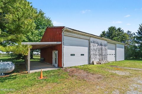 Tiny photo for 6612 Holcomb Road, Pemberville, OH 43450 (MLS # 10007818)