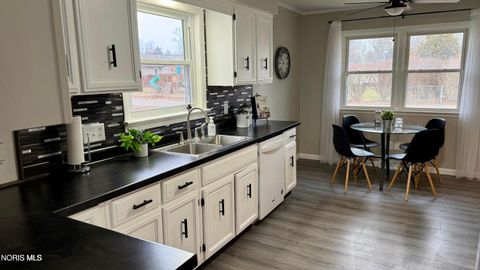 Tiny photo for 5043 Barton Place, Sylvania, OH 43560 (MLS # 10005609)