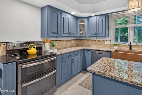 Tiny photo for 5047 Brenden Way, Sylvania, OH 43560 (MLS # 10009332)