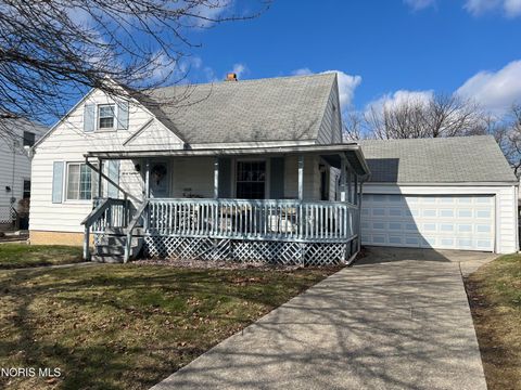 3018 Cragmoor Avenue Toledo OH 43614