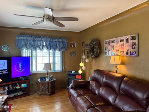 Tiny photo for 3018 Cragmoor Avenue, Toledo, OH 43614 (MLS # 10005047)