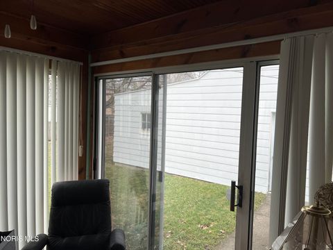 Tiny photo for 3018 Cragmoor Avenue, Toledo, OH 43614 (MLS # 10005047)