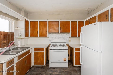 Tiny photo for 3412 Maple Street, Toledo, OH 43608 (MLS # 10012256)