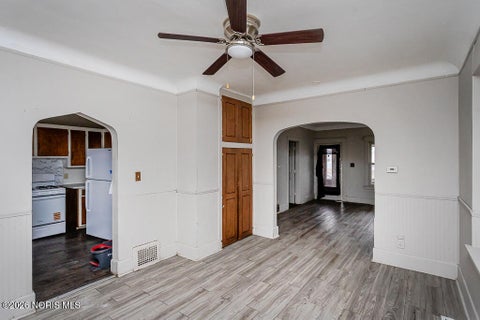 Tiny photo for 3412 Maple Street, Toledo, OH 43608 (MLS # 10012256)