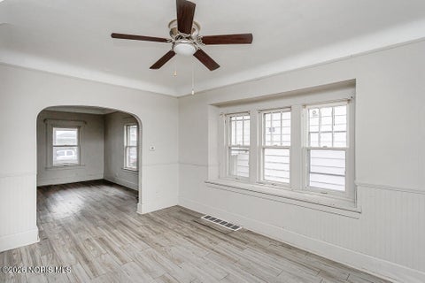 Tiny photo for 3412 Maple Street, Toledo, OH 43608 (MLS # 10012256)