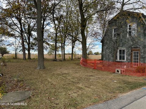 Photo of 22759 Defiance Pike, Custar, OH 43511 (MLS # 10000595) Photo of 22759 Defiance Pike, Custar, OH 43511 (MLS # 10000595)
