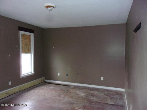 Tiny photo for 306 S 2nd Street, North Baltimore, OH 45872 (MLS # 10003035)