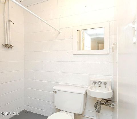 Tiny photo for 3720 Kelly Ave Avenue, Toledo, OH 43613 (MLS # 10004392)