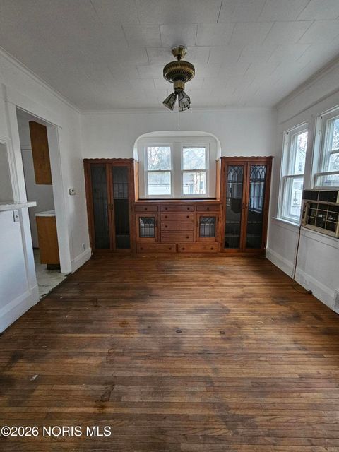 Tiny photo for 348 Spencer Street, Toledo, OH 43609 (MLS # 10003491)