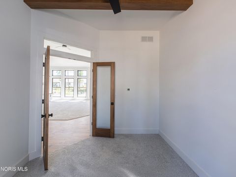 Tiny photo for 4402 Sage Street, Maumee, OH 43537 (MLS # 10005572)