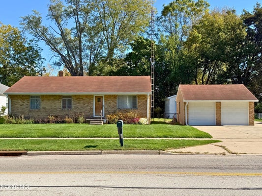 1826 N HOLLAND SYLVANIA RD, TOLEDO, OH 43615 - Image f4e1ff0b23e2bad4e1de6a783bd3fe1b/2405551828