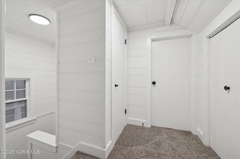 Tiny photo for 1044 Hawk Street, Toledo, OH 43612 (MLS # 10000438)