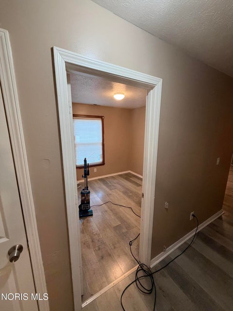 Tiny photo for 911 N Ontario Street, Toledo, OH 43604 (MLS # 10014238)
