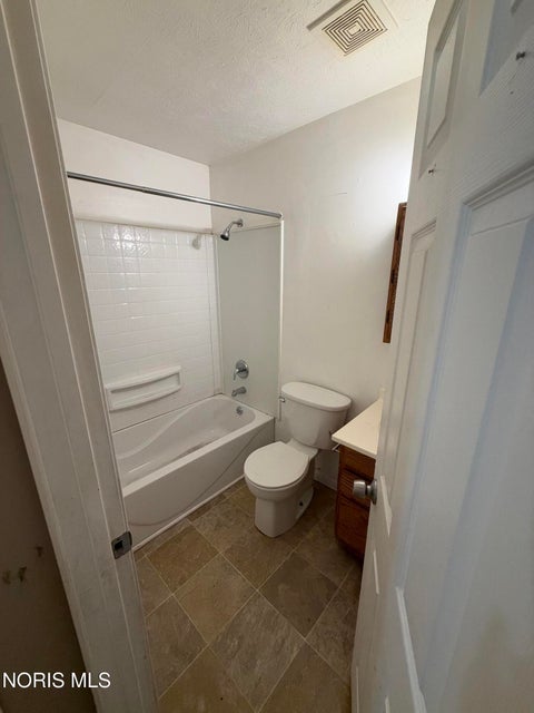 Tiny photo for 911 N Ontario Street, Toledo, OH 43604 (MLS # 10014238)
