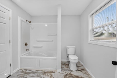 Tiny photo for 1409 Mott Avenue, Toledo, OH 43605 (MLS # 10014845)