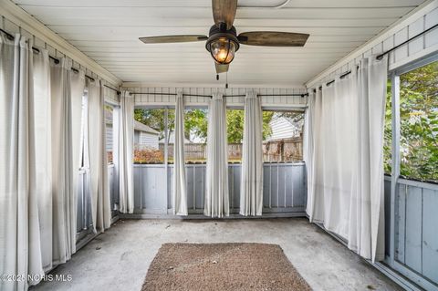Tiny photo for 2426 Berdan Avenue, Toledo, OH 43613 (MLS # 10000557)