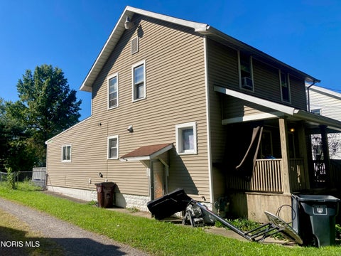 Tiny photo for 321 W Ashton Avenue, Lima, OH 45801 (MLS # 10014282)