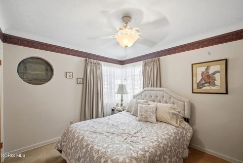 Tiny photo for 1933 Grecourt Drive, Toledo, OH 43615 (MLS # 10004727)