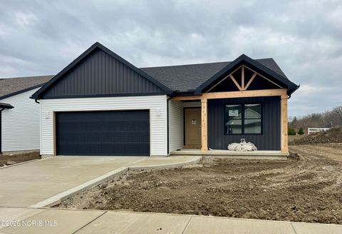 5032 Easton Drive Oregon OH 43616