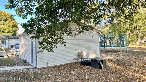 Tiny photo for 720 W Perry Street, Paulding, OH 45879 (MLS # 10000213)