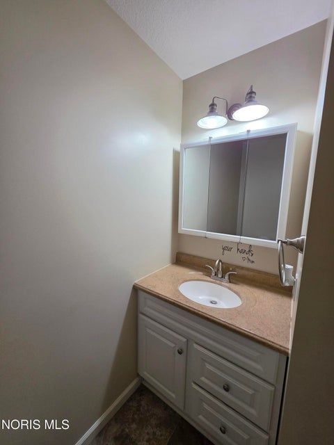Tiny photo for 723 Chestnut Drive, Upper Sandusky, OH 43351 (MLS # 10013012)