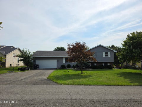 Photo of 723 Chestnut Drive, Upper Sandusky, OH 43351 (MLS # 10013012)