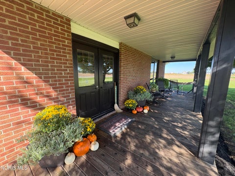Photo of 17647 County Road C, Bryan, OH 43506 (MLS # 10014220)