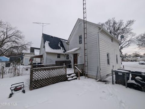 Tiny photo for 1758 Georgia Avenue, Toledo, OH 43613 (MLS # 10004318)