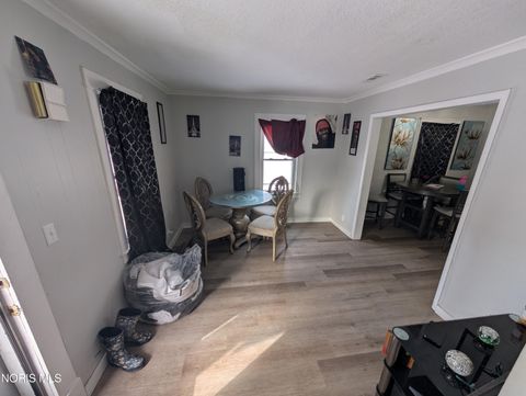 Tiny photo for 1758 Georgia Avenue, Toledo, OH 43613 (MLS # 10004318)