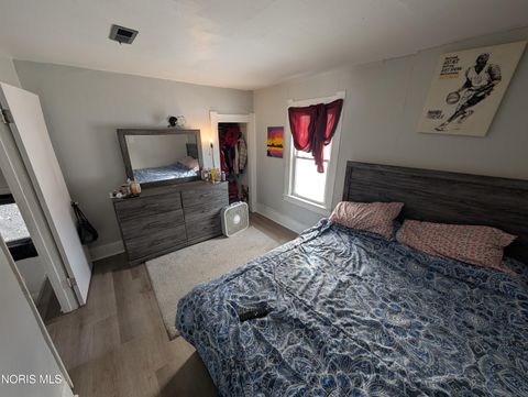 Tiny photo for 1758 Georgia Avenue, Toledo, OH 43613 (MLS # 10004318)