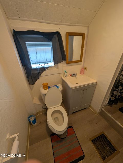 Tiny photo for 1758 Georgia Avenue, Toledo, OH 43613 (MLS # 10004318)