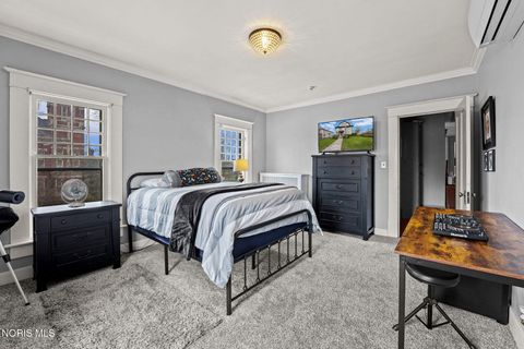 Tiny photo for 1041 S Main Street, Findlay, OH 45840 (MLS # 10005480)