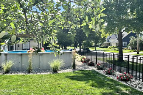 Tiny photo for 1041 S Main Street, Findlay, OH 45840 (MLS # 10005480)