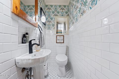 Tiny photo for 1041 S Main Street, Findlay, OH 45840 (MLS # 10005480)